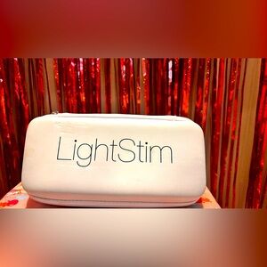 LightStim for acne LED light therapy